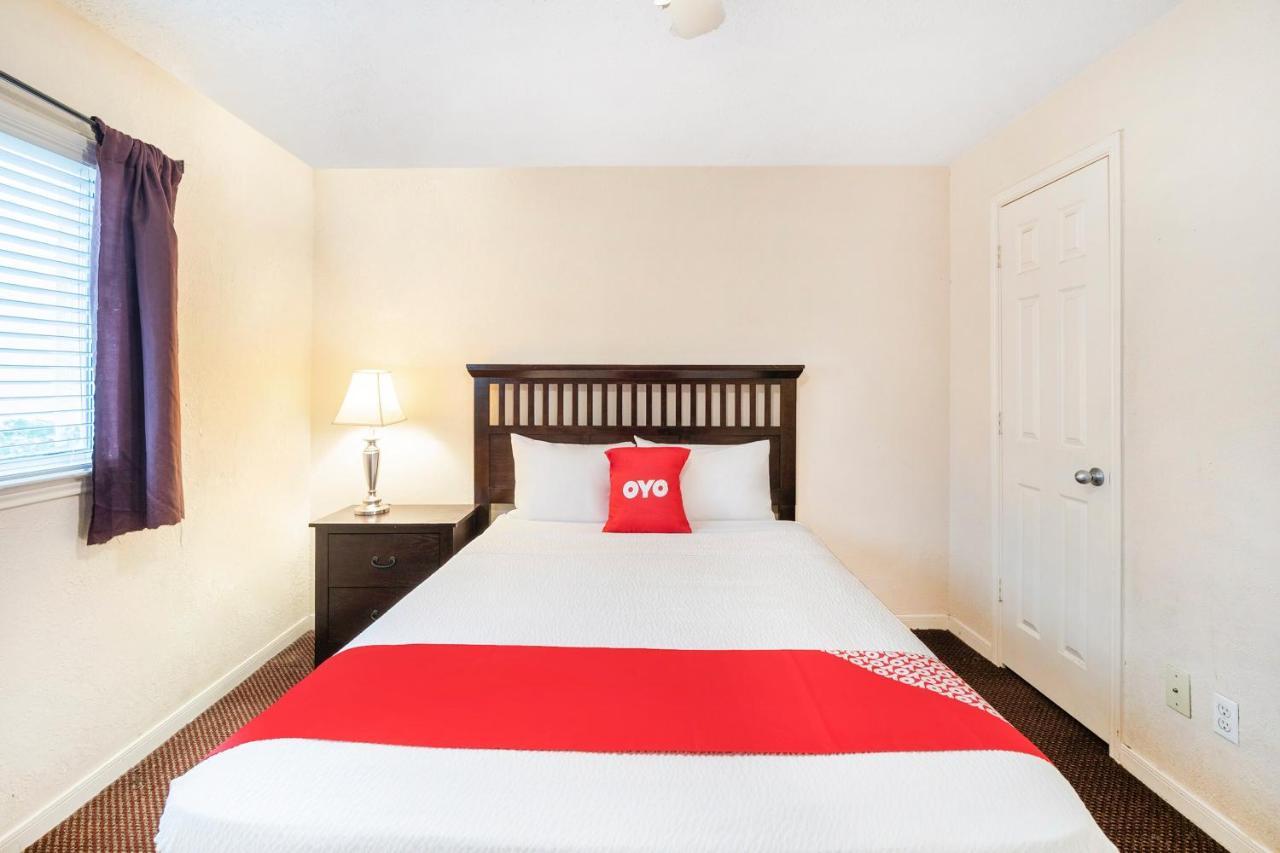 Oyo Hotel & Apartments Houston Galleria Dış mekan fotoğraf