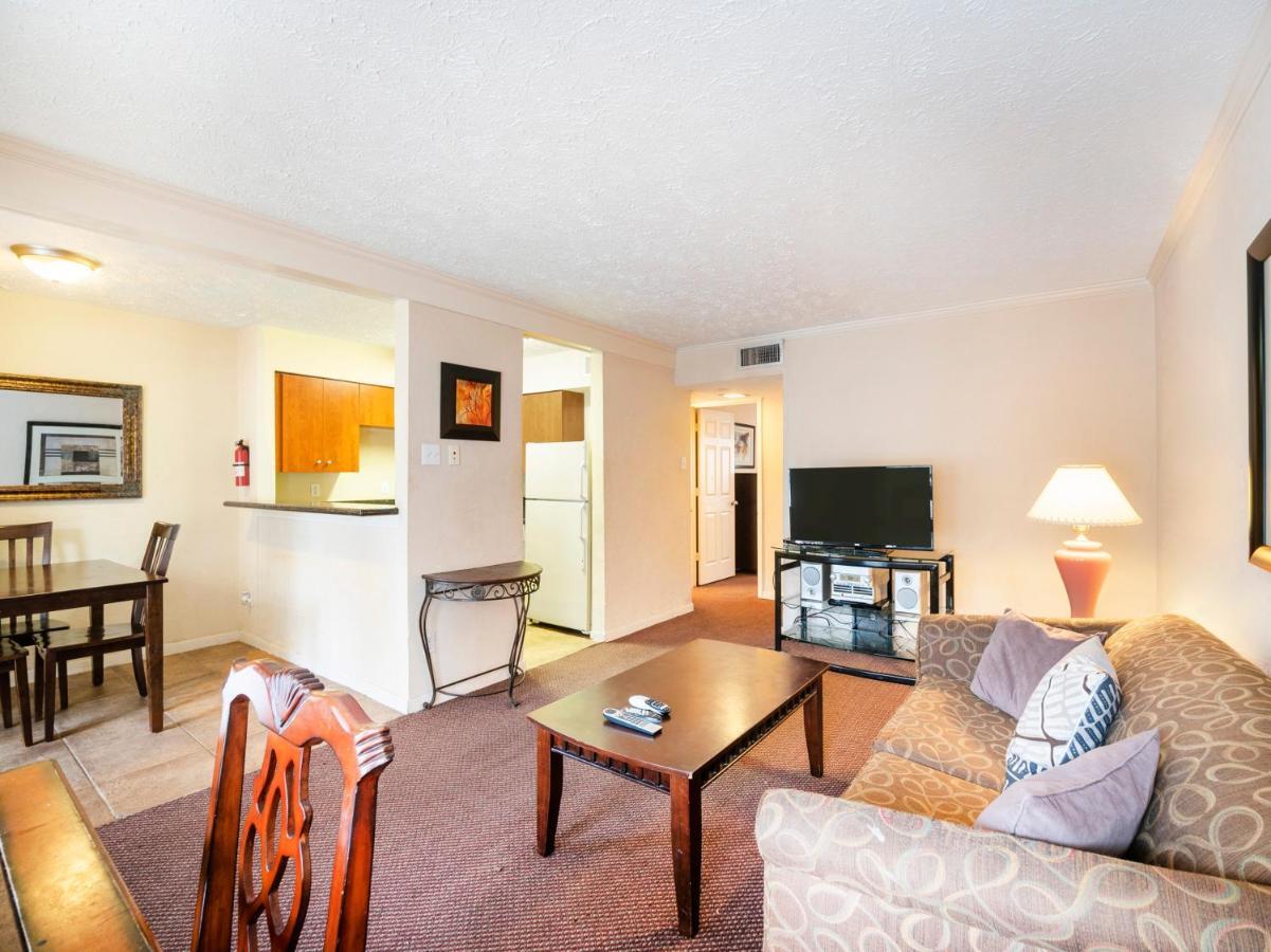 Oyo Hotel & Apartments Houston Galleria Dış mekan fotoğraf