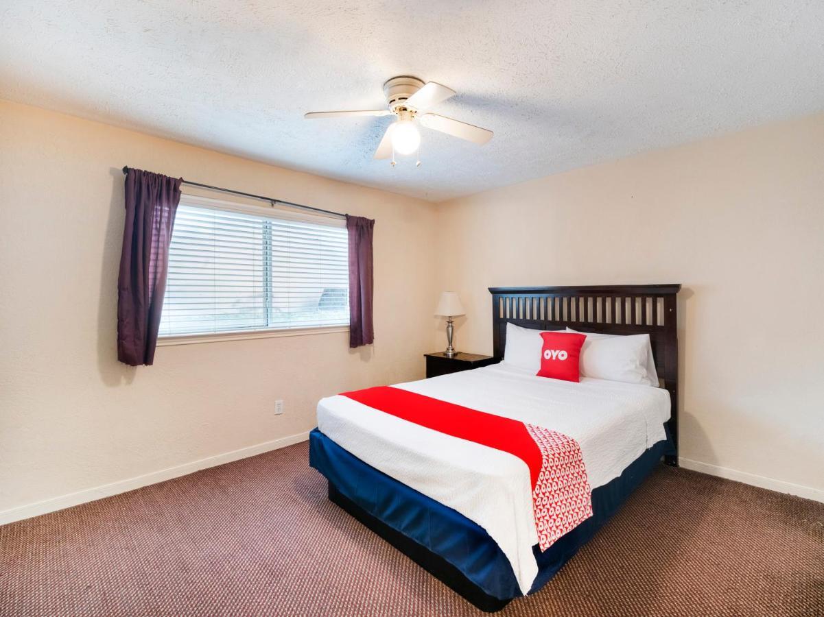 Oyo Hotel & Apartments Houston Galleria Dış mekan fotoğraf